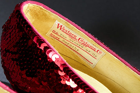 Photo by Alex Brescanu