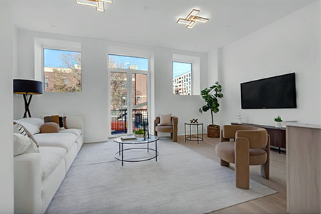 @properties Christie’s International Real Estate / Compass